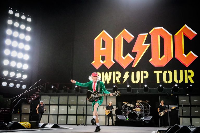 AC/DC