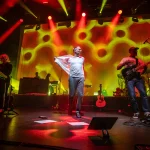 BELLE & SEBASTIAN